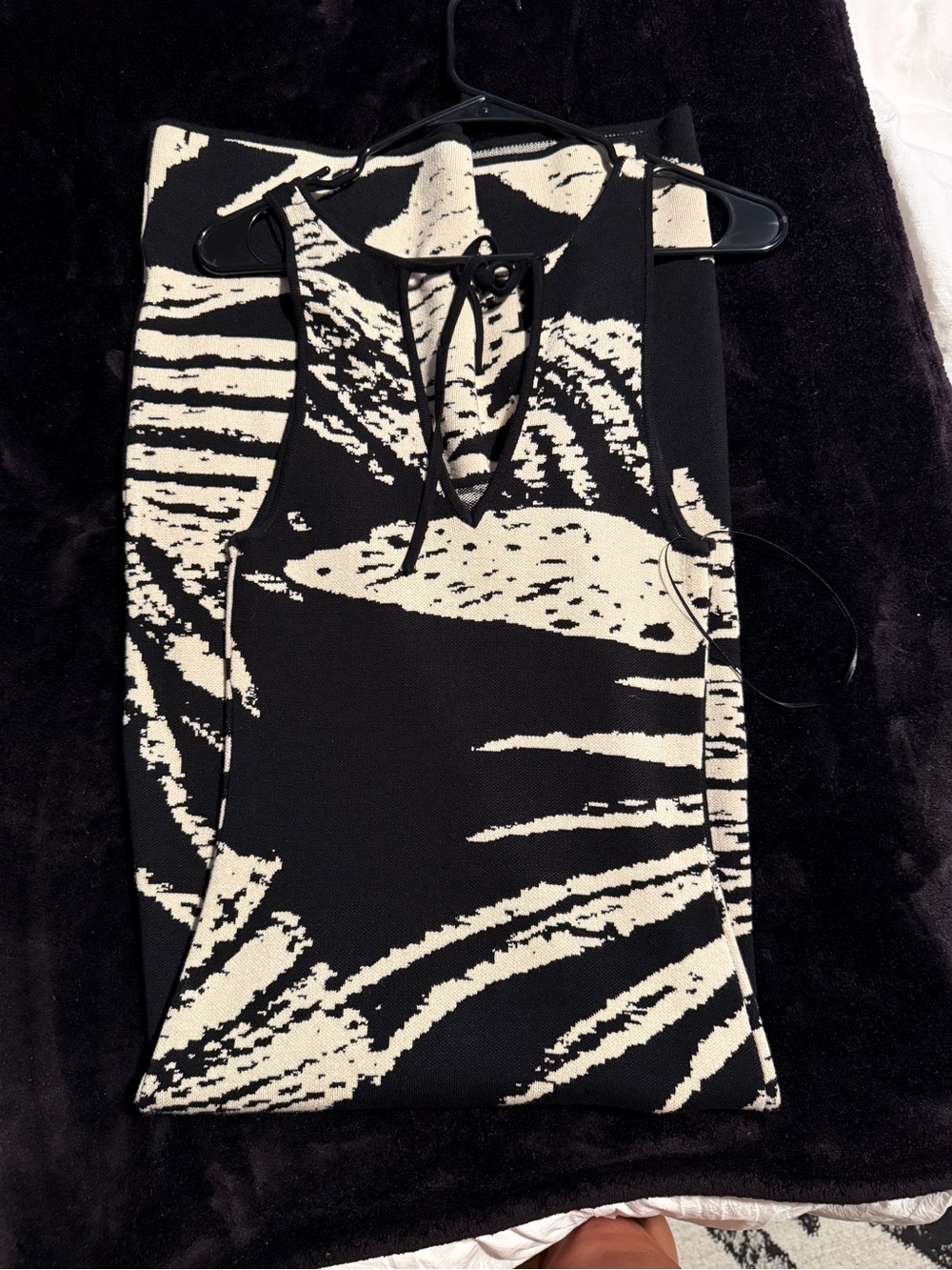 House of Harlow 1960 Black and Cream Maxi Dress